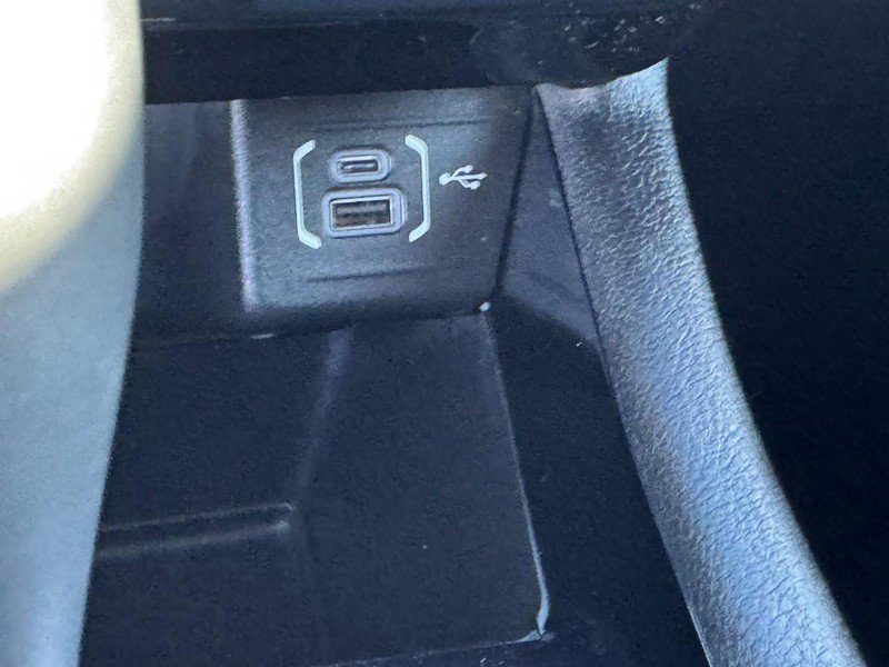 Used 2022 Jeep Compass Limited image 22