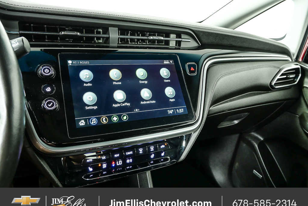 Used 2023 Chevrolet Bolt LT w/ Infotainment Package FWD image 13