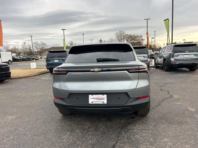 New 2026 Chevrolet Equinox EV LT image 4