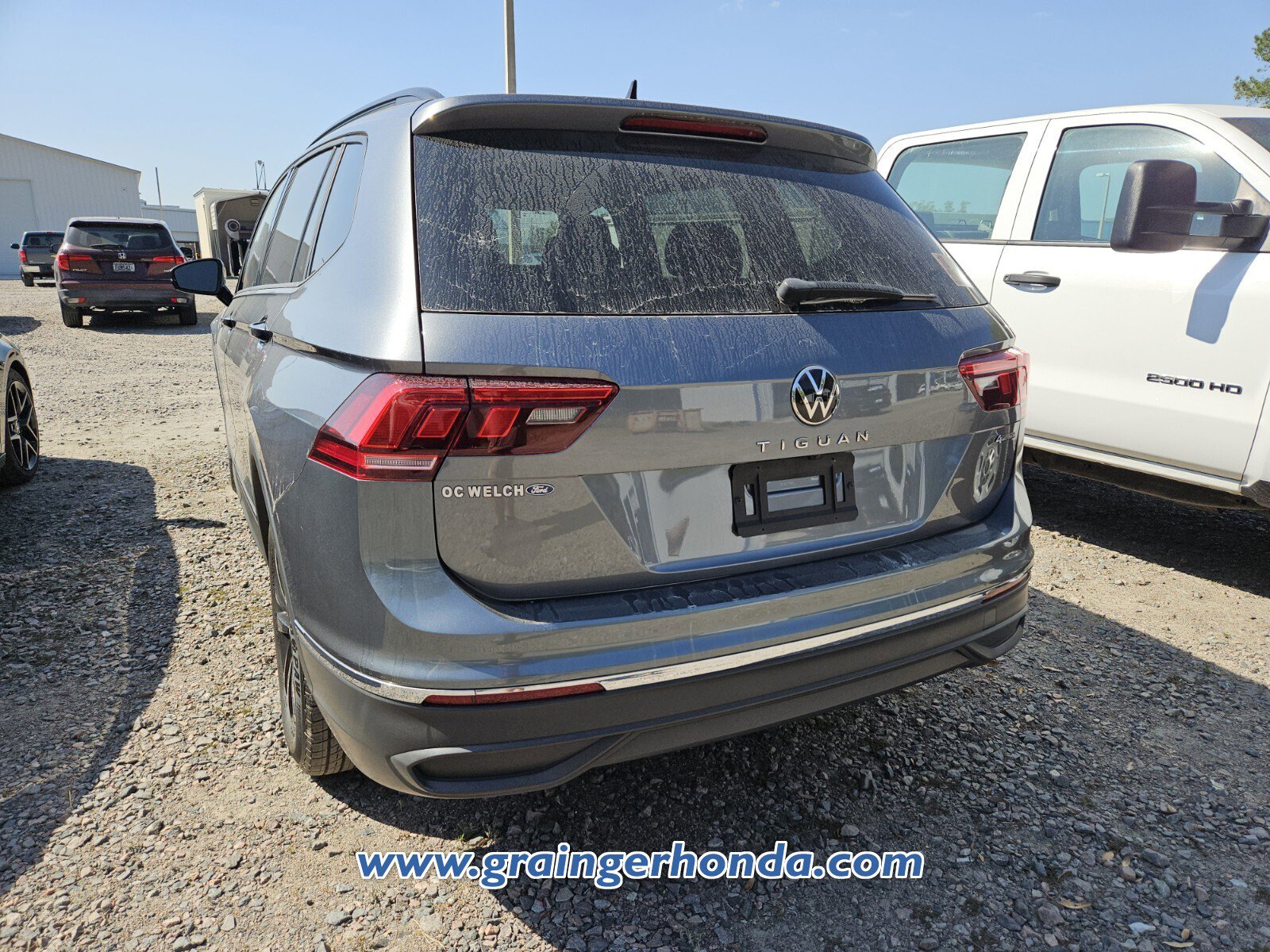 Used 2022 Volkswagen Tiguan S image 9