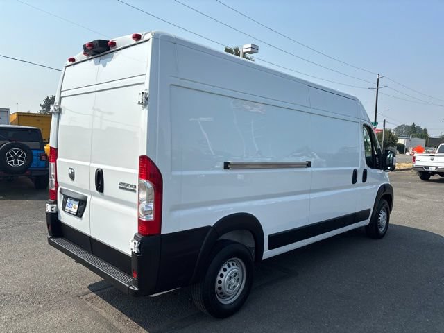 Used 2024 RAM ProMaster 2500 w/ Convenience Group FWD image 5
