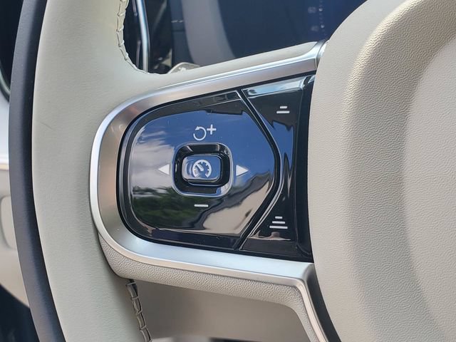 New 2026 Volvo XC60 B5 Ultra w/ Protection Package Premier AWD/4WD image 18