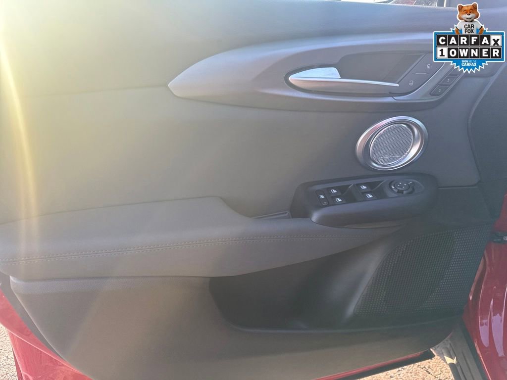 Used 2024 Alfa Romeo Tonale Ti image 17