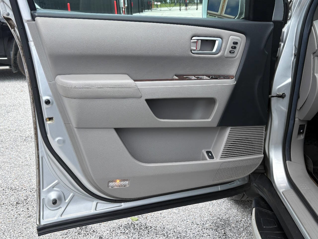 Used 2013 Honda Pilot Touring image 18