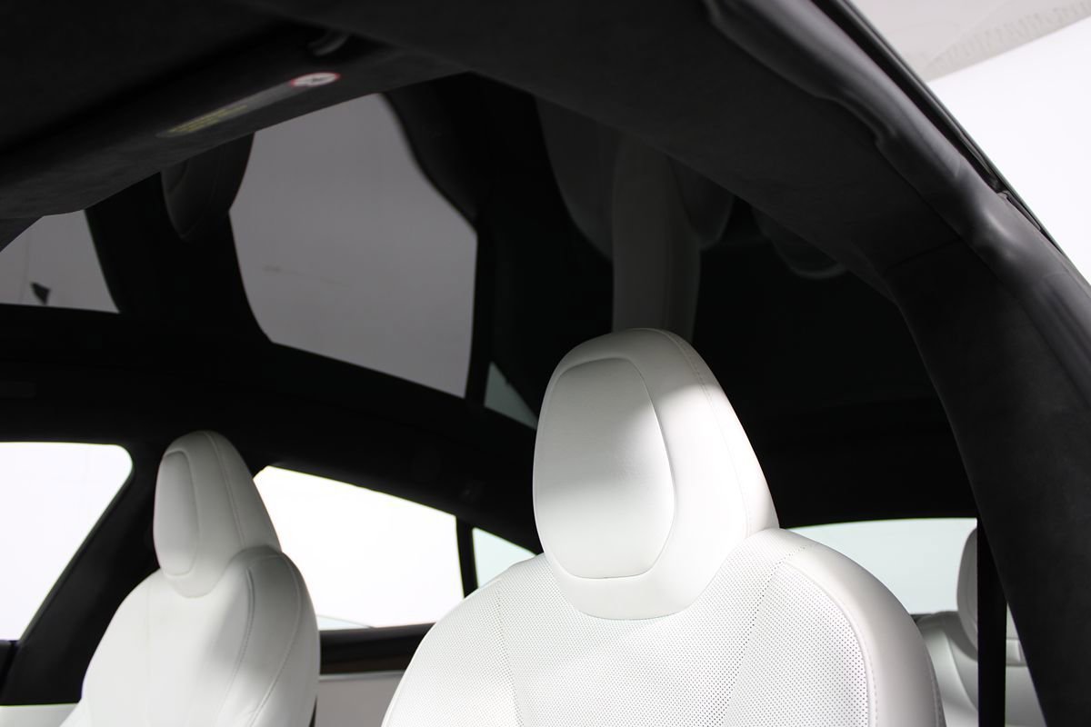 Used 2023 Tesla Model S Standard Range AWD/4WD image 9