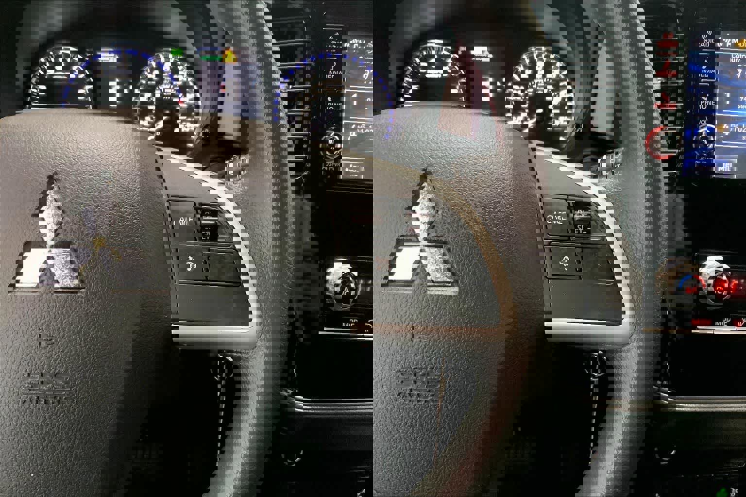 Used 2020 Mitsubishi Outlander ES image 22