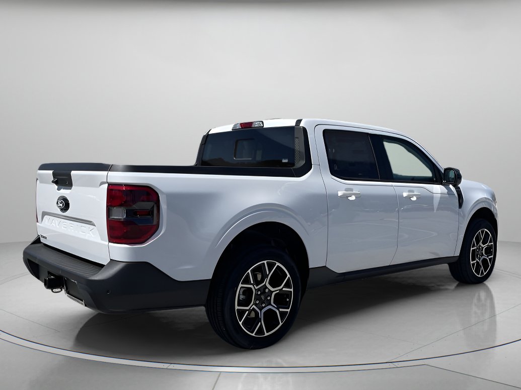 New 2026 Ford Maverick Lariat image 4