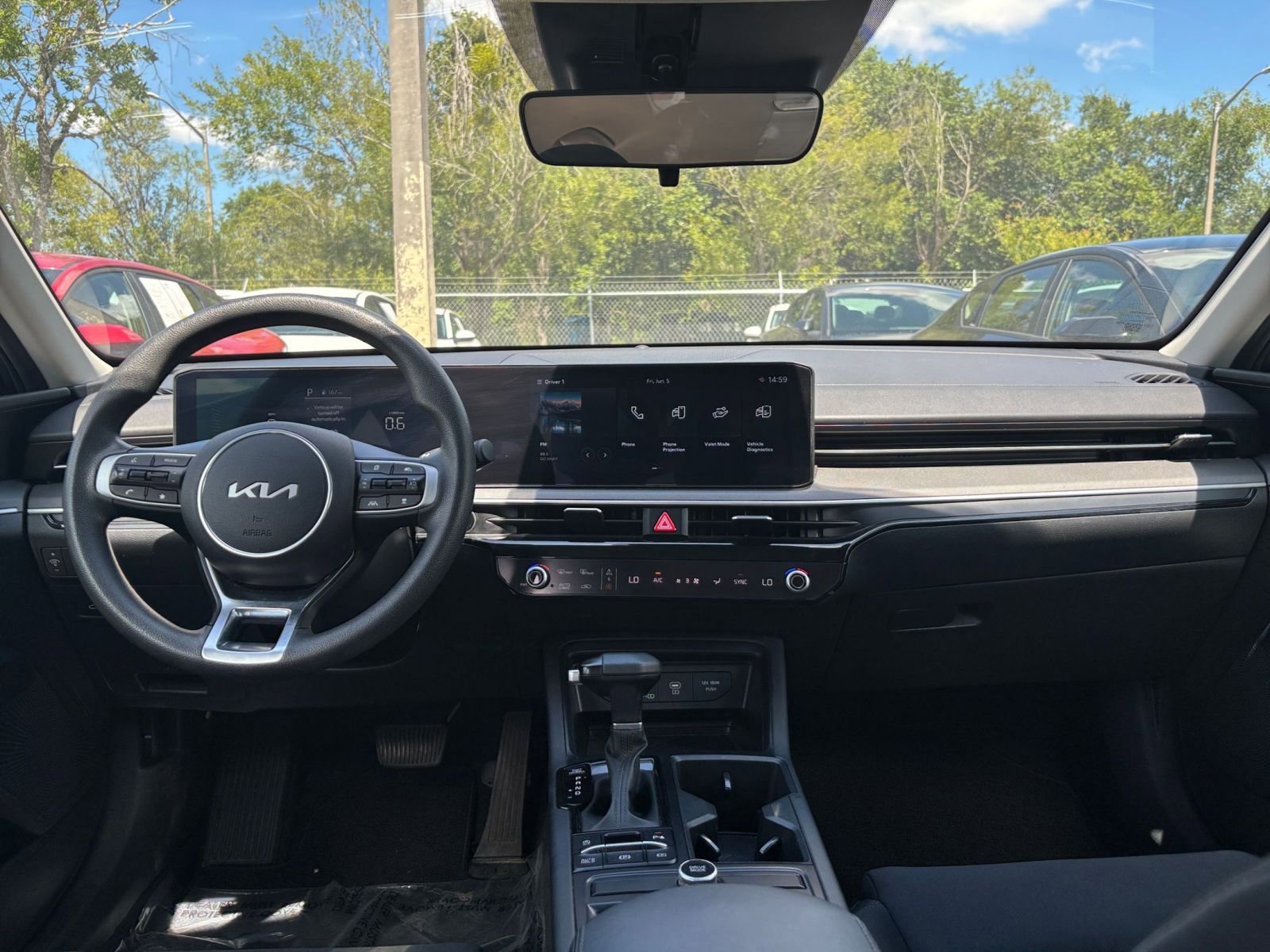 Used 2025 Kia K5 LXS FWD image 32