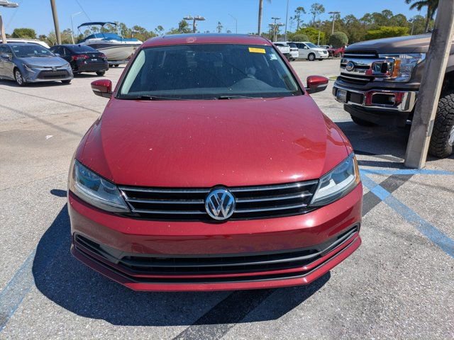 Used 2017 Volkswagen Jetta SE image 8