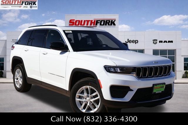 New 2026 Jeep Grand Cherokee Laredo X image 1