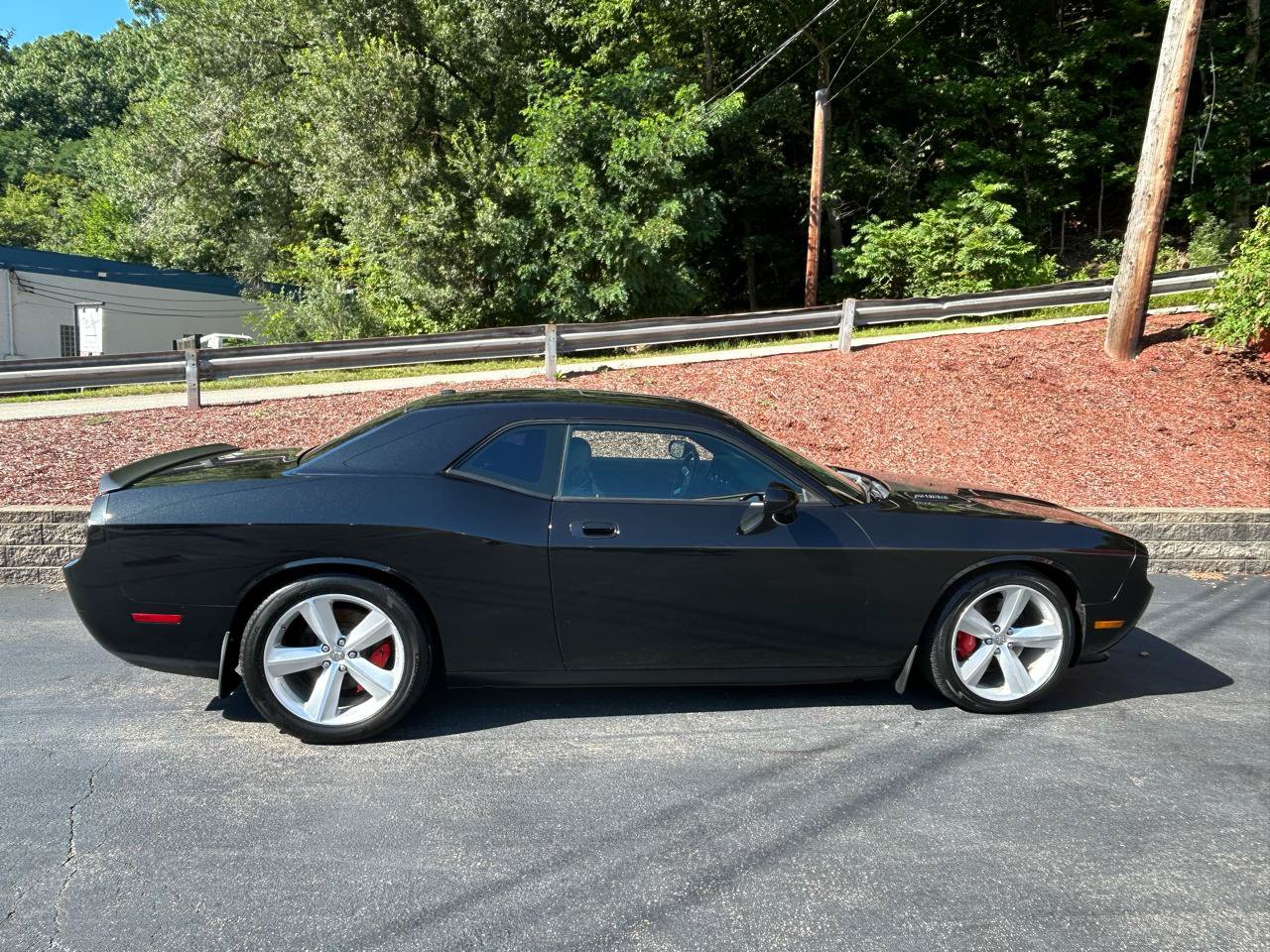 Used 2009 Dodge Challenger SRT8 RWD image 6