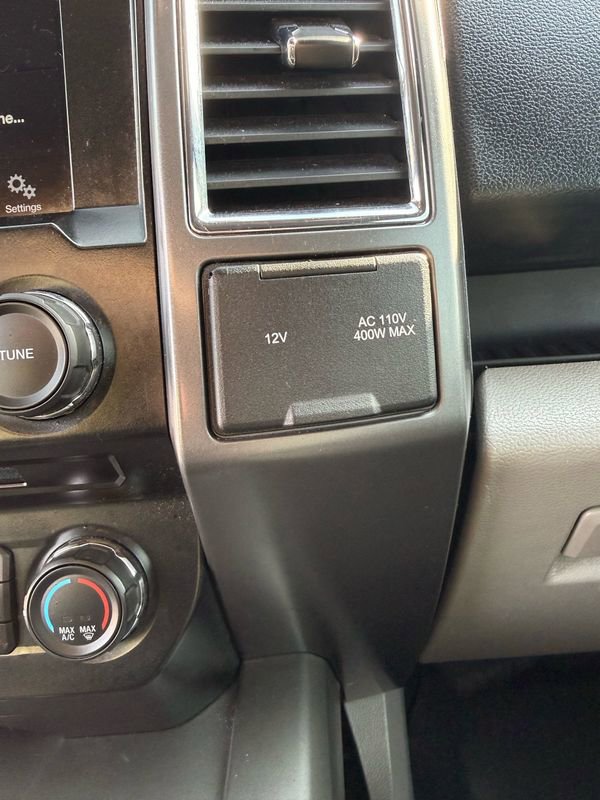 Used 2016 Ford F150 XLT w/ Equipment Group 302A Luxury image 24