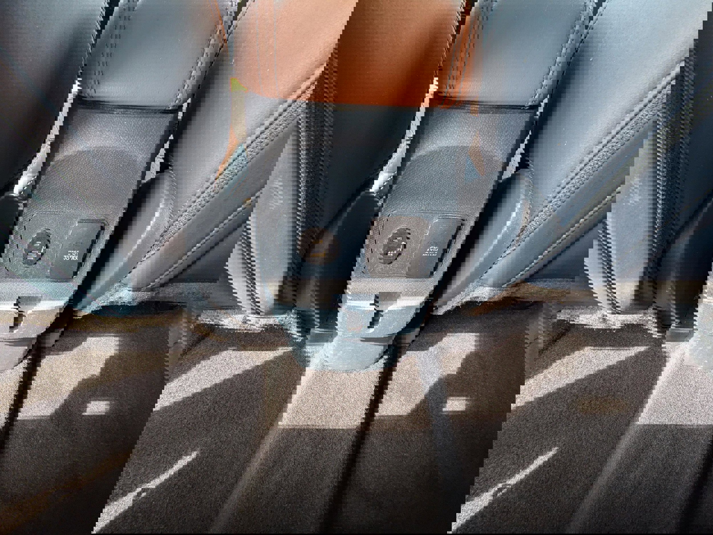 Used 2023 Ford Maverick Lariat w/ Lariat Luxury Package image 14