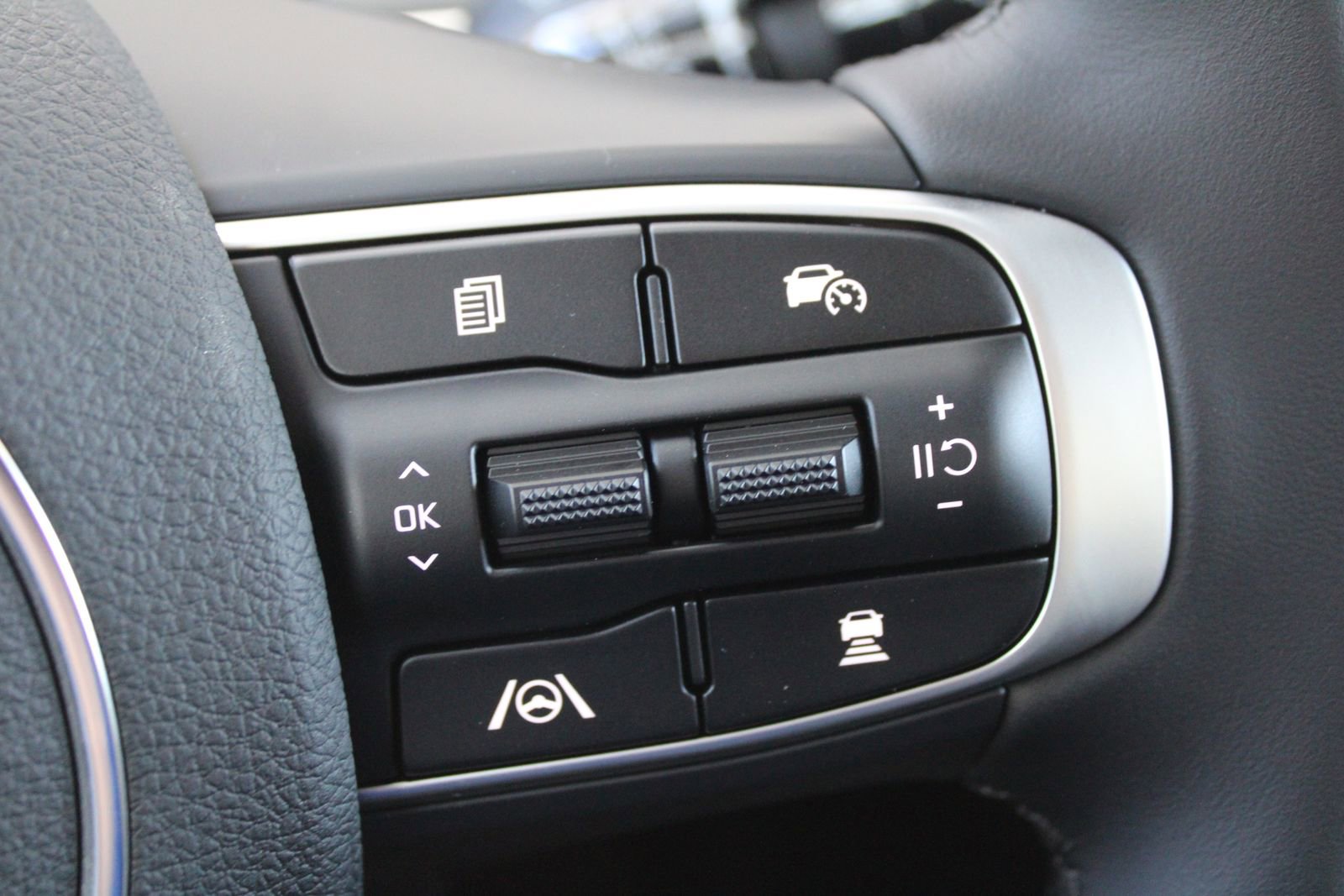 New 2026 Kia K5 GT-Line FWD image 28