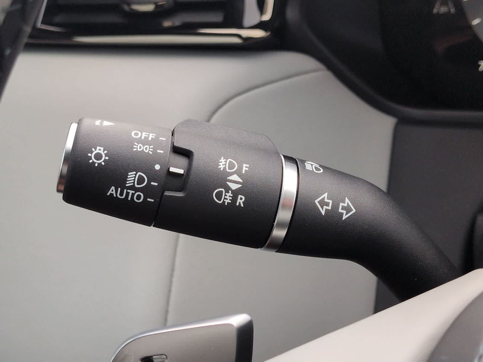 New 2026 Land Rover Range Rover Velar Belgravia AWD/4WD image 27