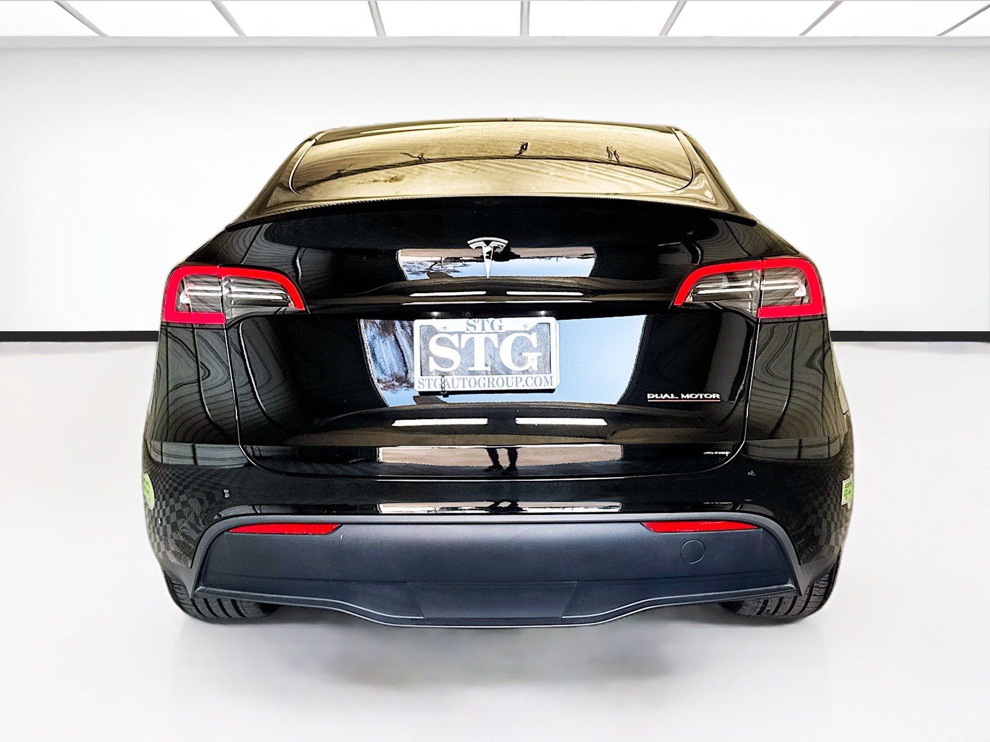 Used 2023 Tesla Model Y Performance AWD/4WD image 5