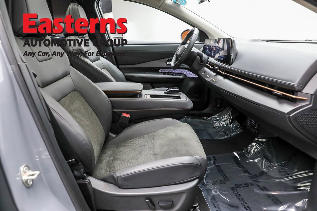 Used 2024 Nissan Ariya FWD image 26