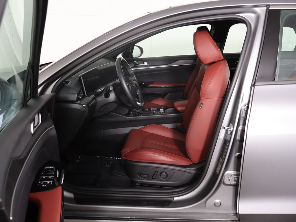 Used 2025 Kia K5 GT-Line w/ GT-Line Premium Package FWD image 29