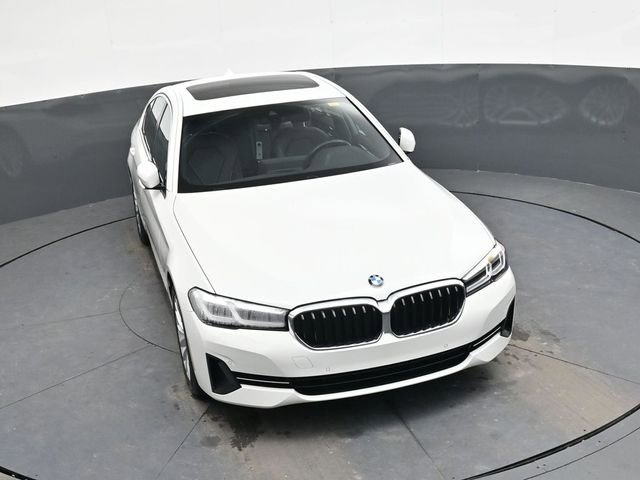 Used 2023 BMW 530i w/ Convenience Package image 30