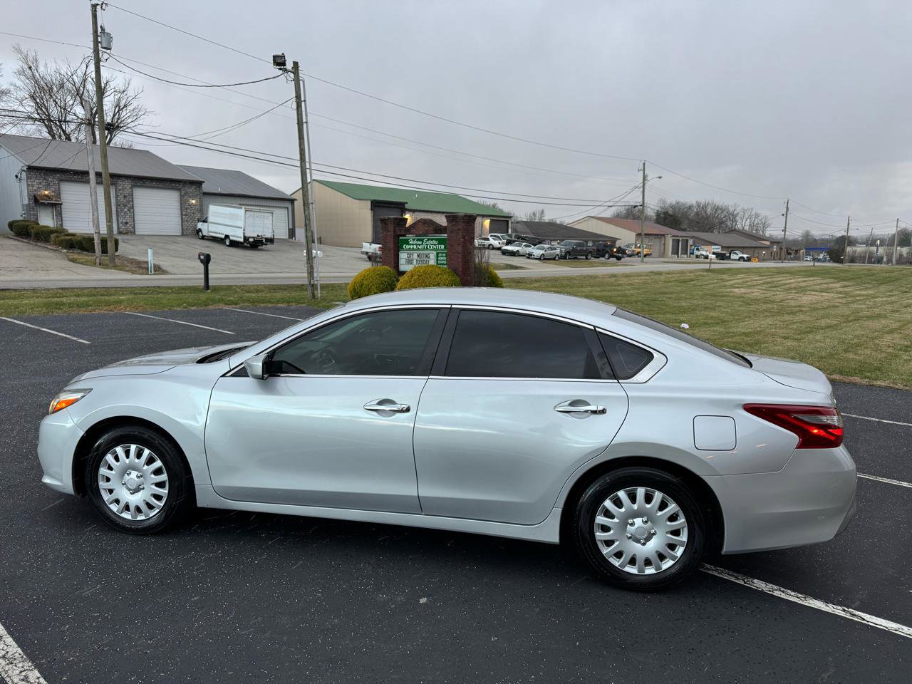 Used 2018 Nissan Altima 2.5 S w/ S Convenience Package FWD image 4