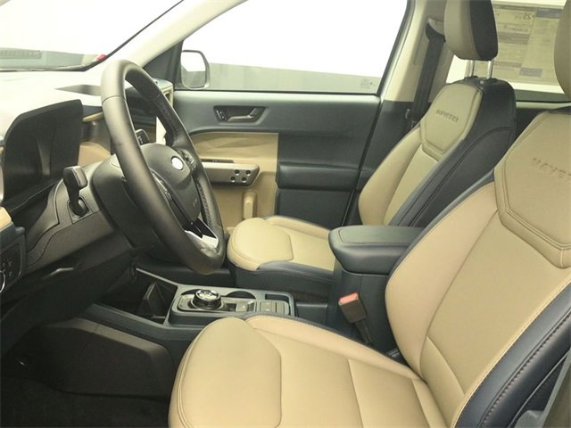 New 2026 Ford Maverick Lariat image 13