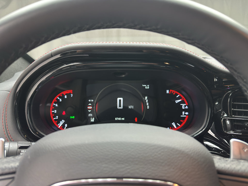 Used 2025 Dodge Durango R/T AWD/4WD image 9