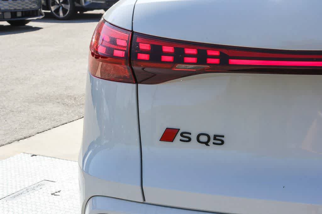 New 2025 Audi SQ5 Premium Plus AWD/4WD image 11