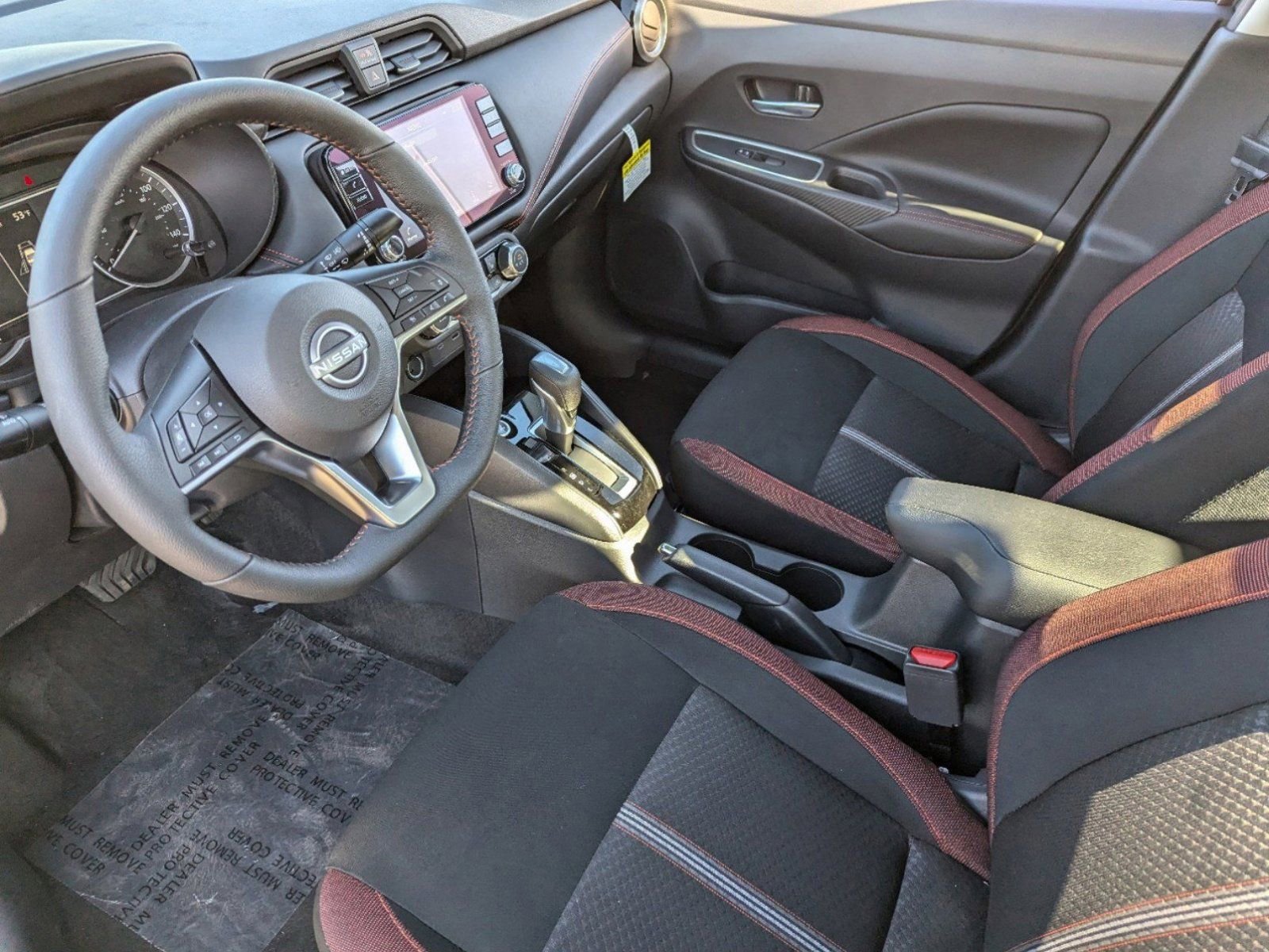 New 2025 Nissan Versa SR w/ Trunk Package FWD image 9
