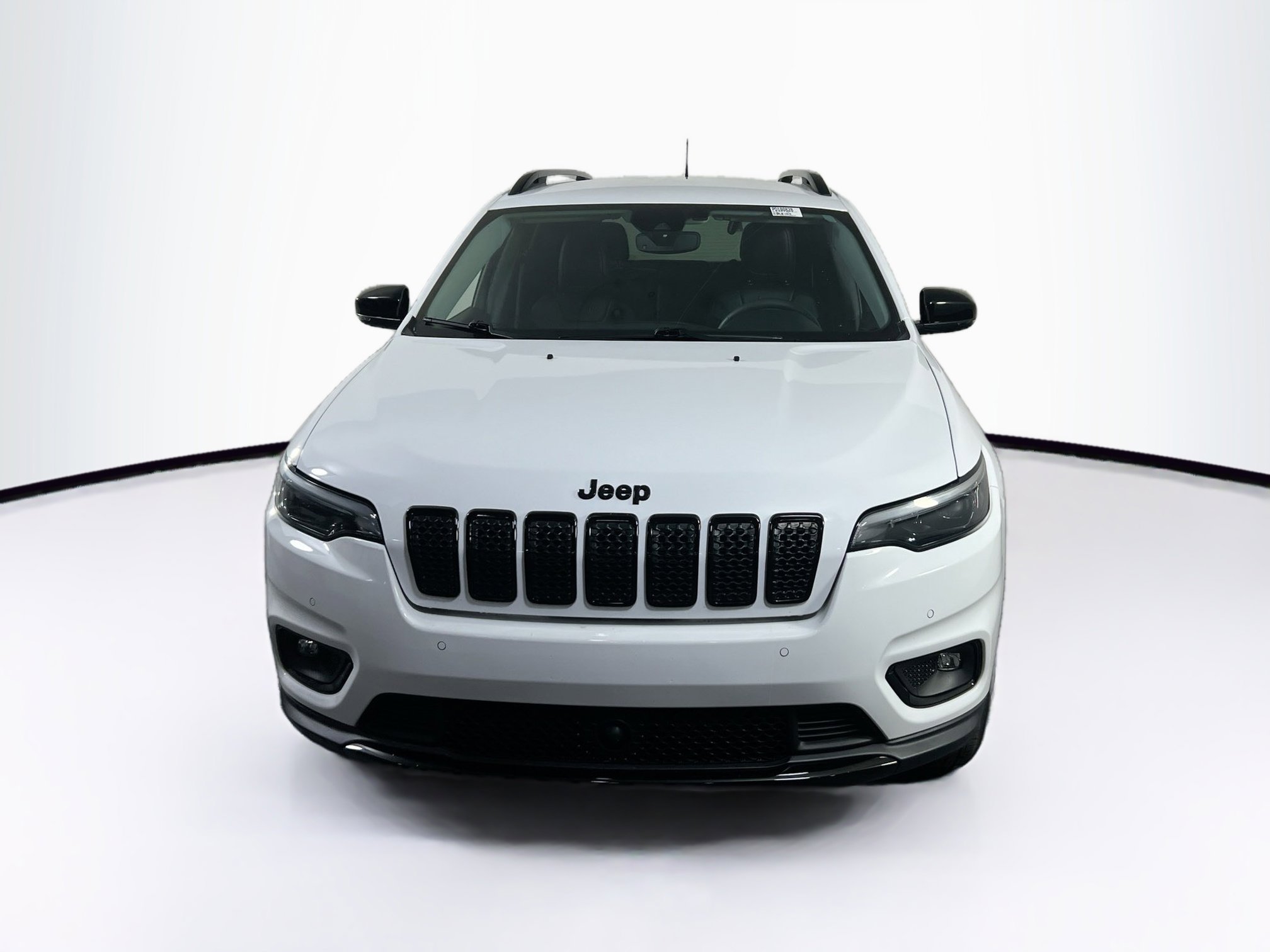 Used 2023 Jeep Cherokee Altitude Lux image 2
