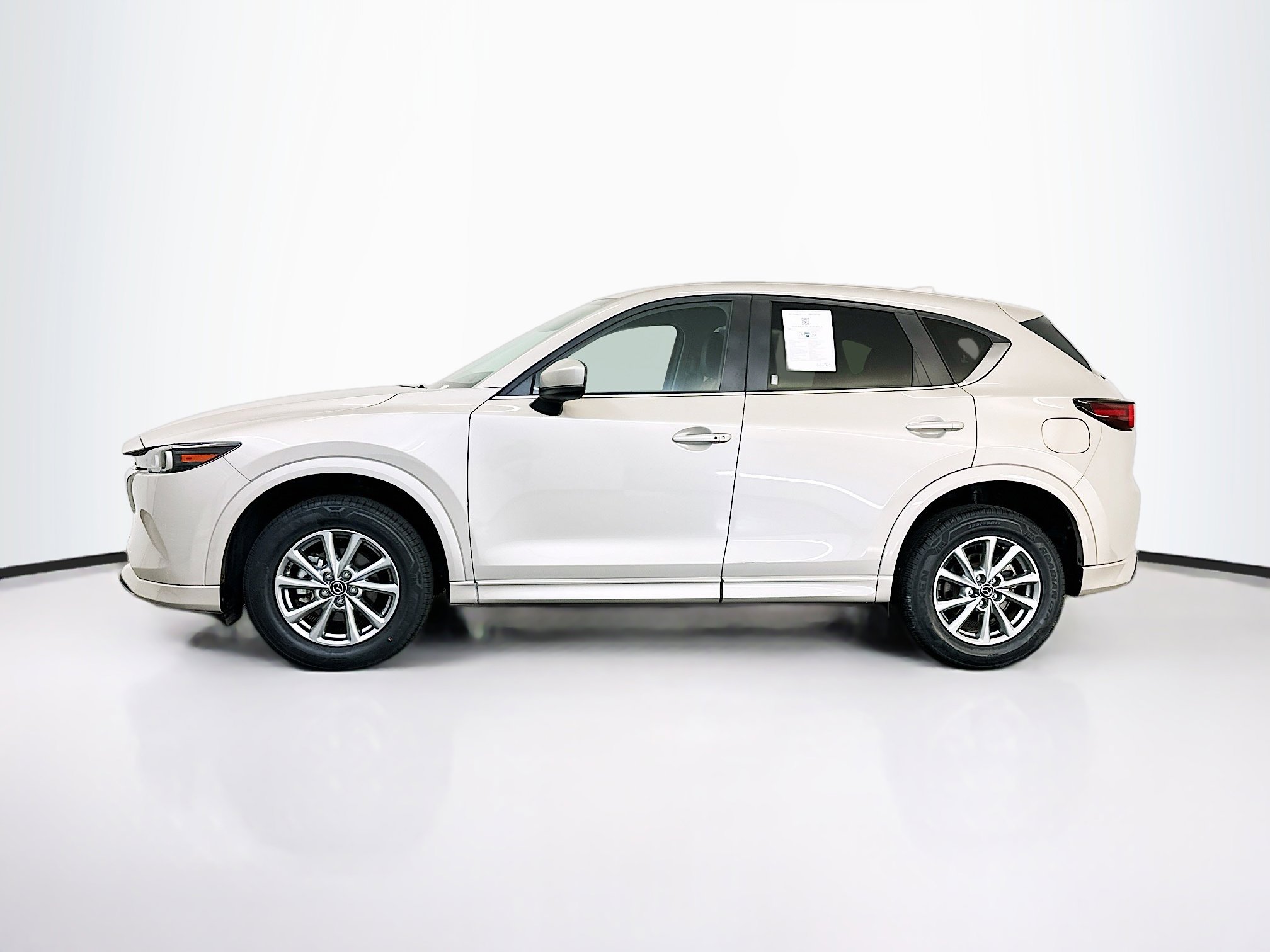 Used 2024 MAZDA CX-5 AWD 2.5 S w/ Select Package image 4