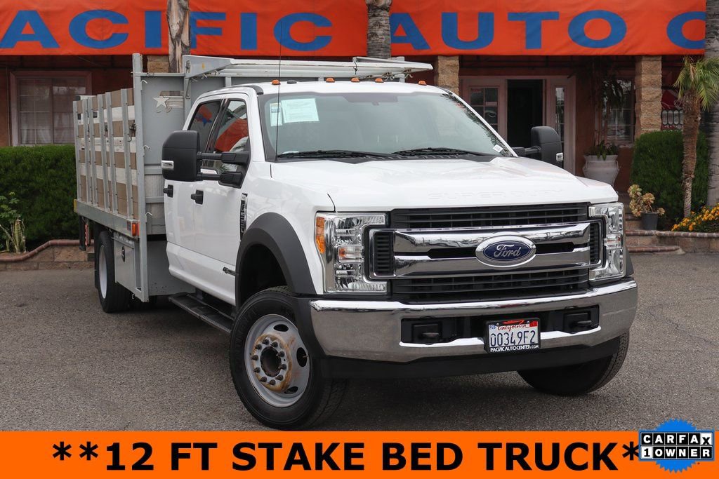 Used 2017 Ford F550 2WD Crew Cab Super Duty image 2