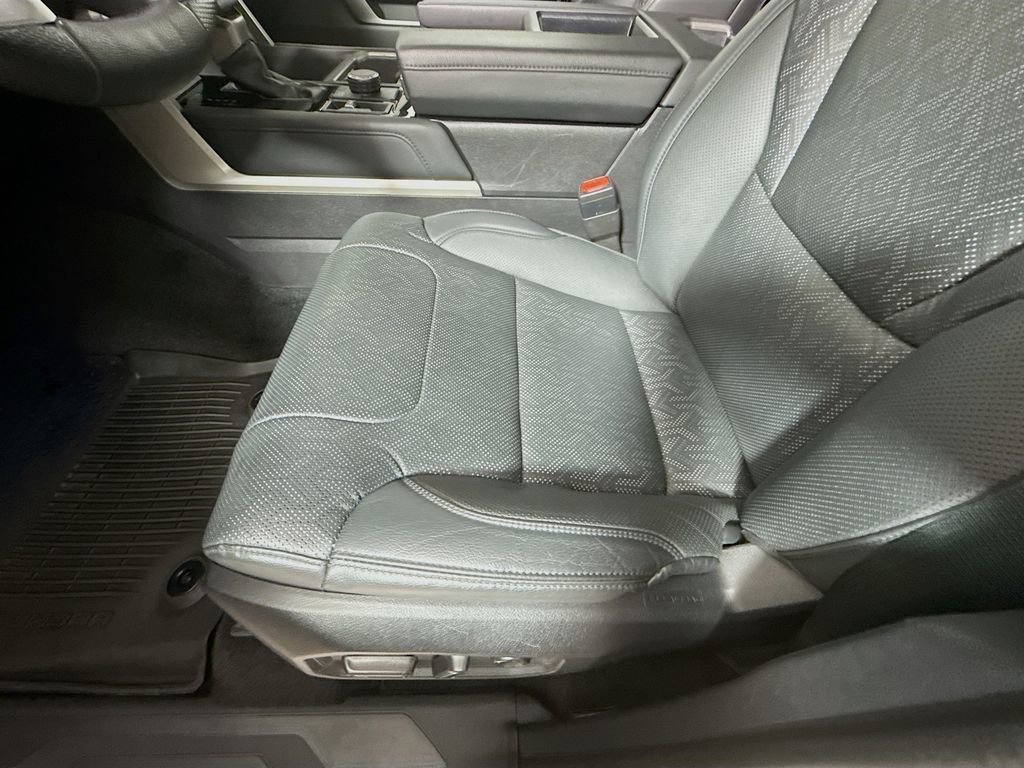 Used 2024 Toyota Tundra Limited image 19