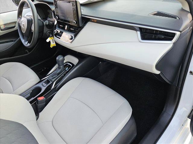 Certified 2022 Toyota Corolla LE FWD image 20
