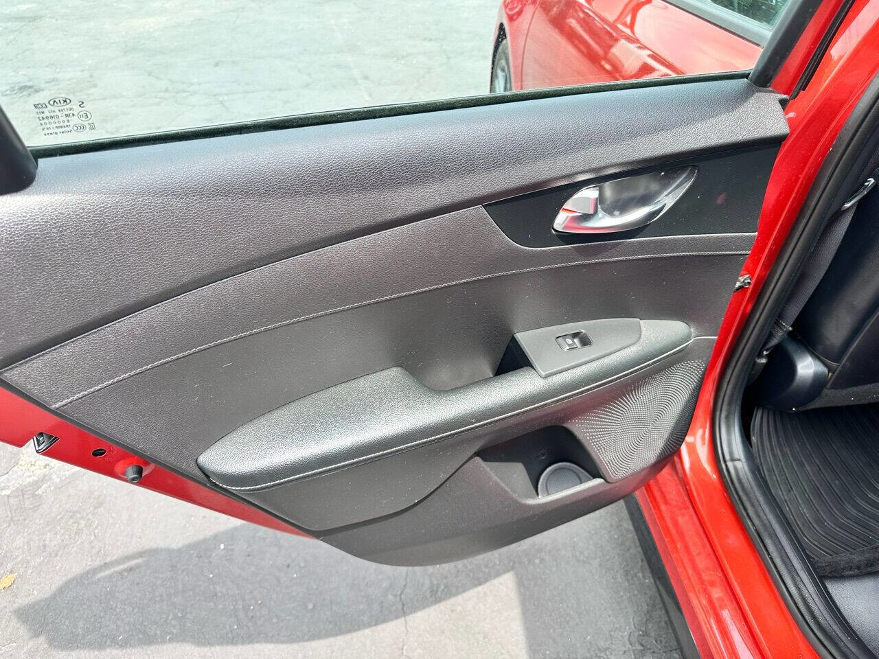 Used 2021 Kia Forte GT-Line image 23