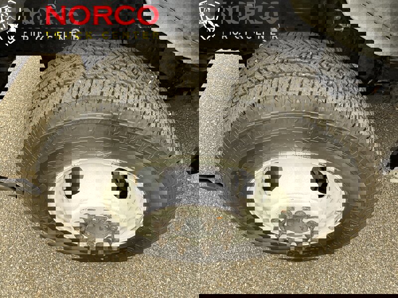 Used 2023 Ford E-350 and Econoline 350 Super Duty w/ Power Windows & Locks Group image 14