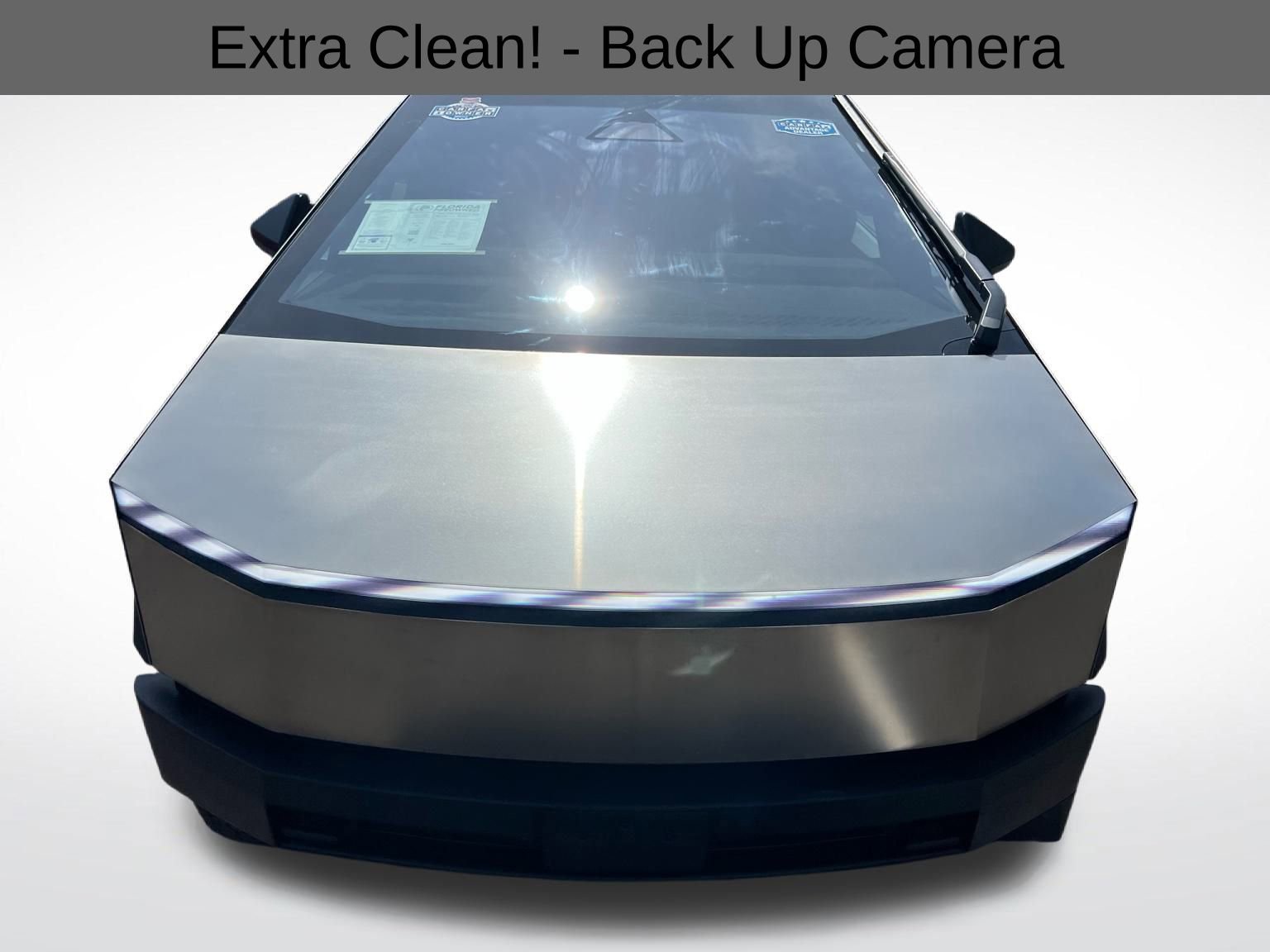 Used 2024 Tesla Cybertruck AWD Crew Cab image 5