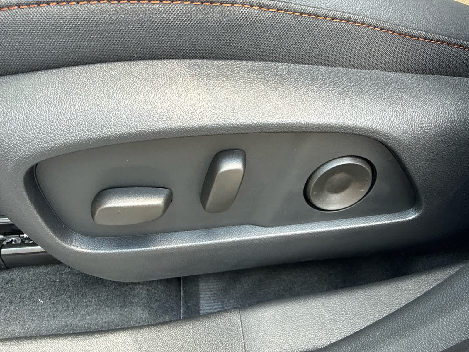 New 2026 Chevrolet Equinox ACTIV FWD image 12