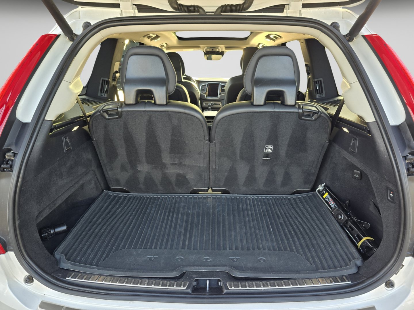 Used 2022 Volvo XC90 T6 Inscription w/ Advanced Package AWD/4WD image 28