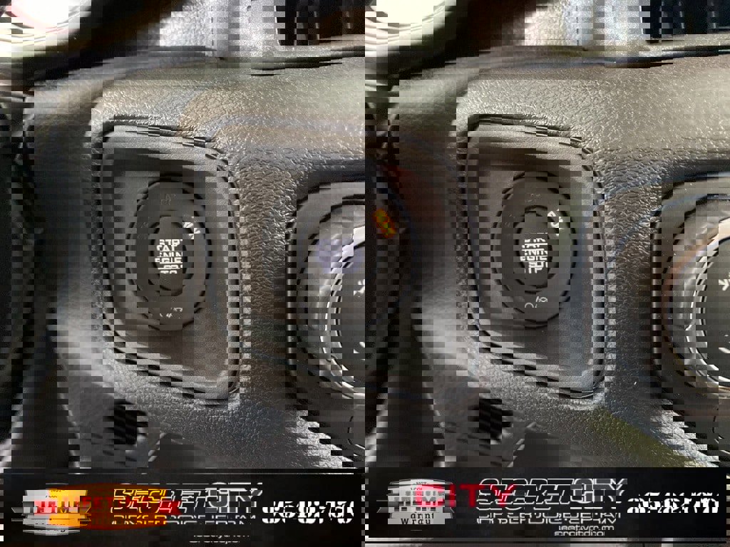 New 2025 Jeep Gladiator Sport image 17