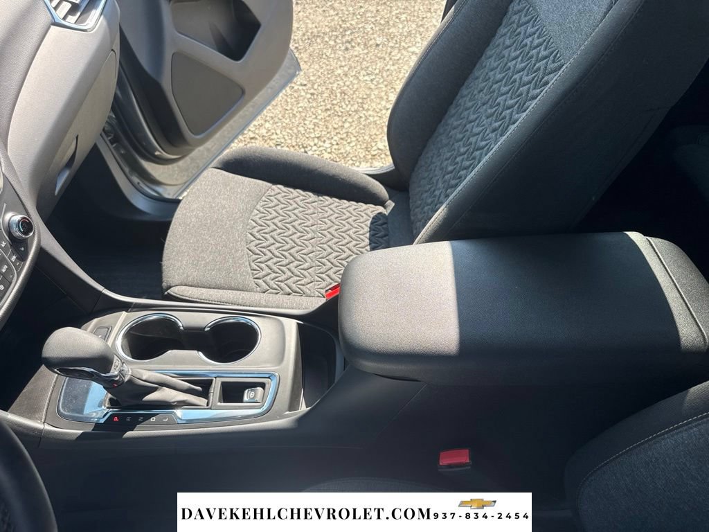 Used 2024 Chevrolet Equinox LT FWD image 18
