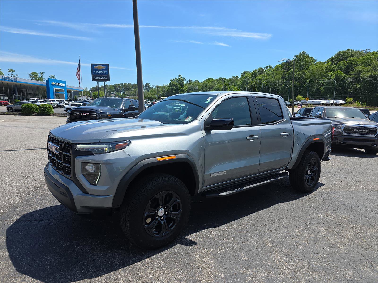 Used 2023 GMC Canyon Elevation RWD image 7