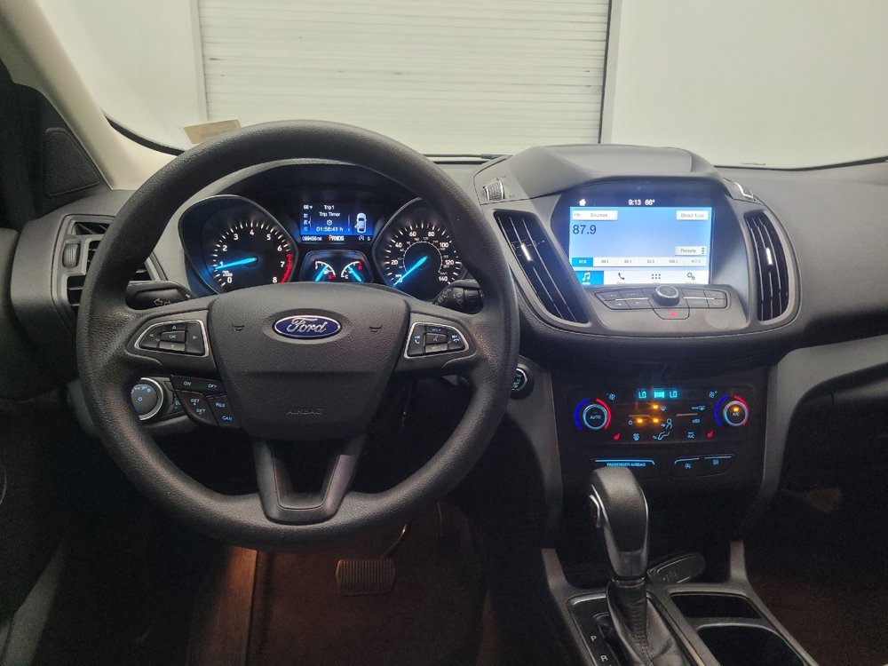 Used 2019 Ford Escape SE FWD image 22