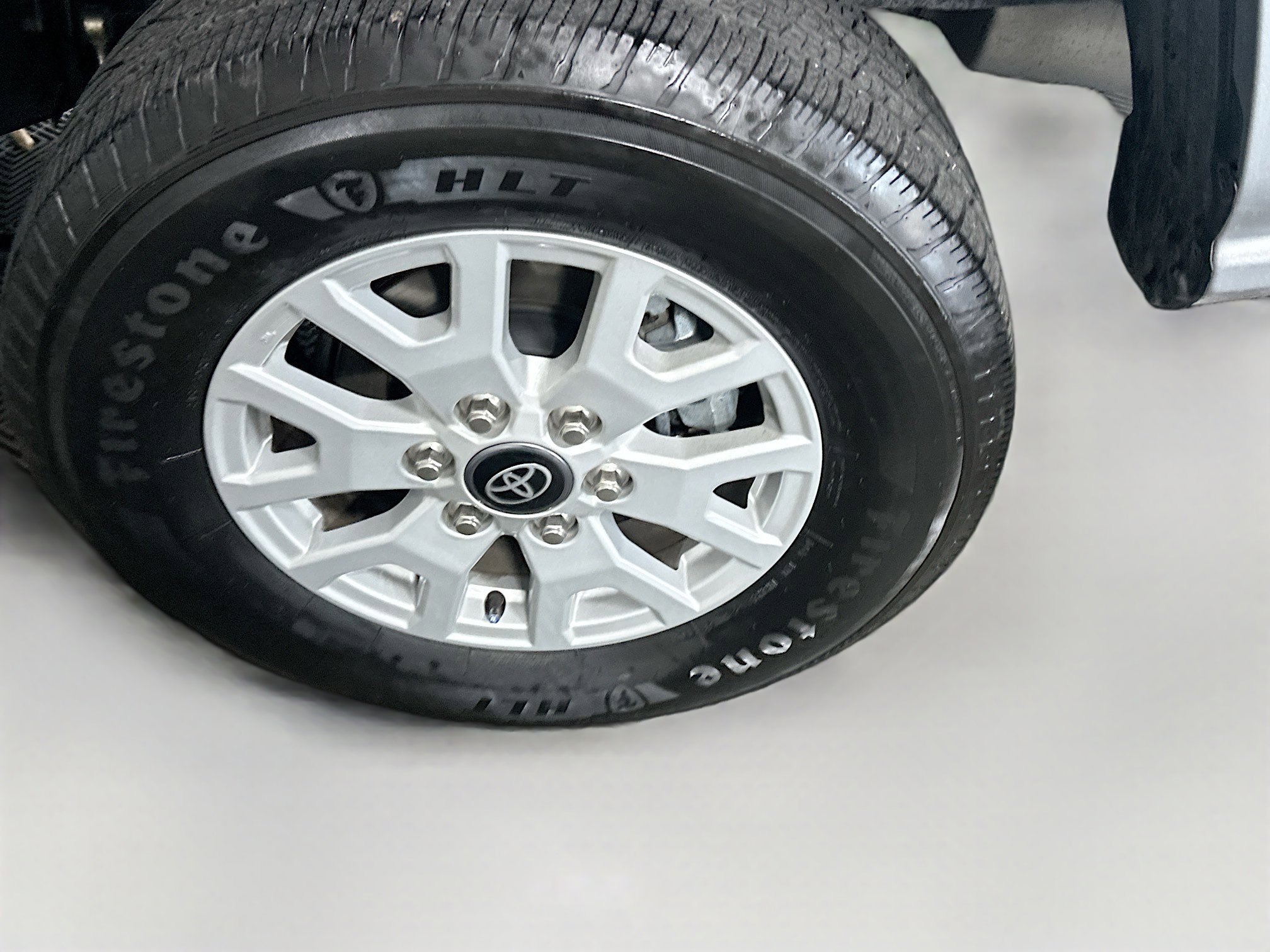 Used 2024 Toyota Tacoma SR5 RWD image 11