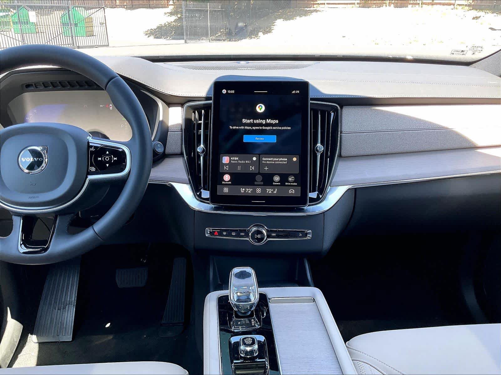 New 2026 Volvo XC90 T8 Plus w/ Protection Package AWD/4WD image 9