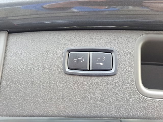 Certified 2016 Porsche Macan S image 16