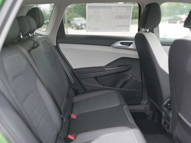 New 2025 Volkswagen Taos SE AWD/4WD image 22