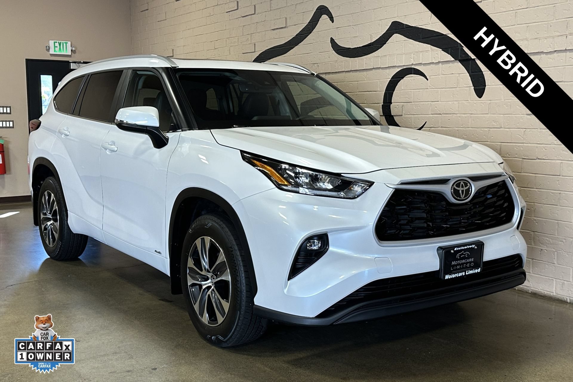 Used 2025 Toyota Highlander XLE AWD/4WD image 11