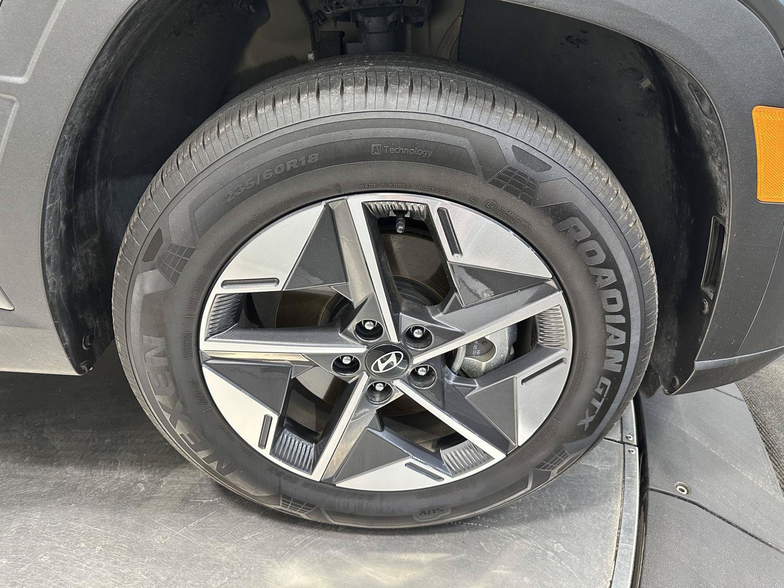 Used 2025 Hyundai Tucson SEL AWD/4WD image 12
