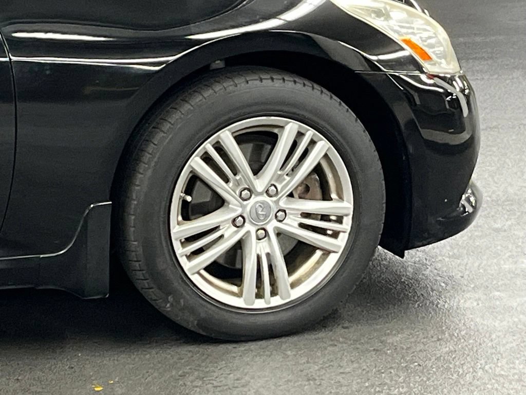 Used 2013 INFINITI G37 x Sedan w/ Premium Pkg AWD/4WD image 37
