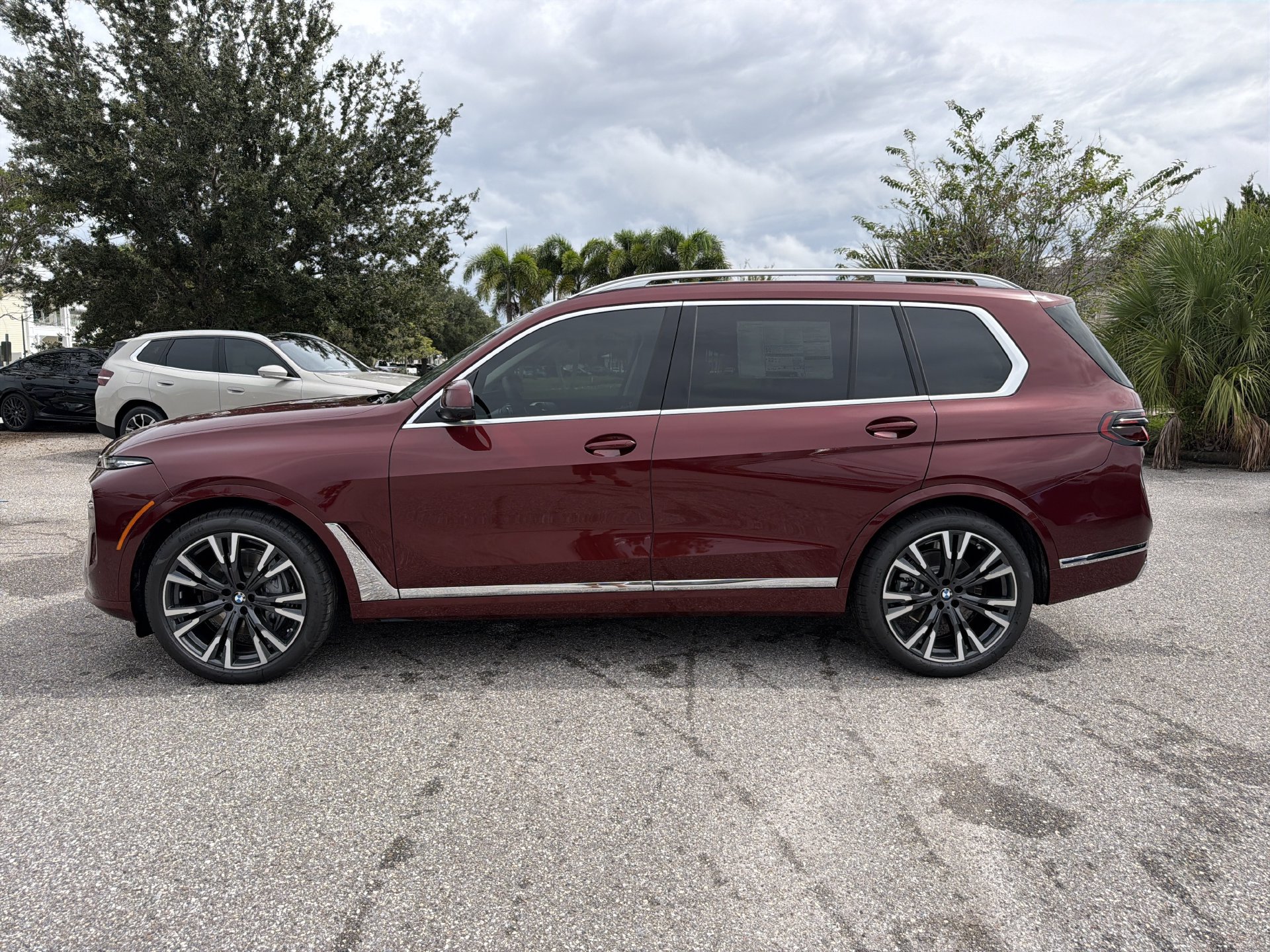 New 2027 BMW X7 xDrive40i AWD/4WD image 7